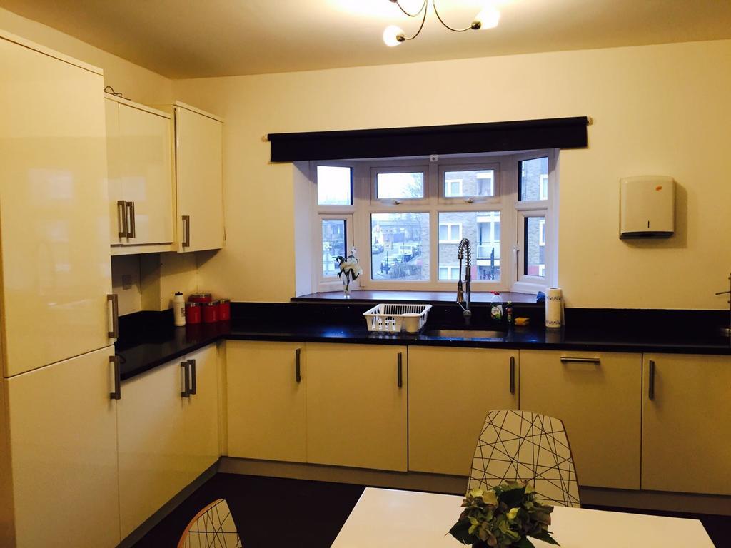 City House Ilford Dış mekan fotoğraf