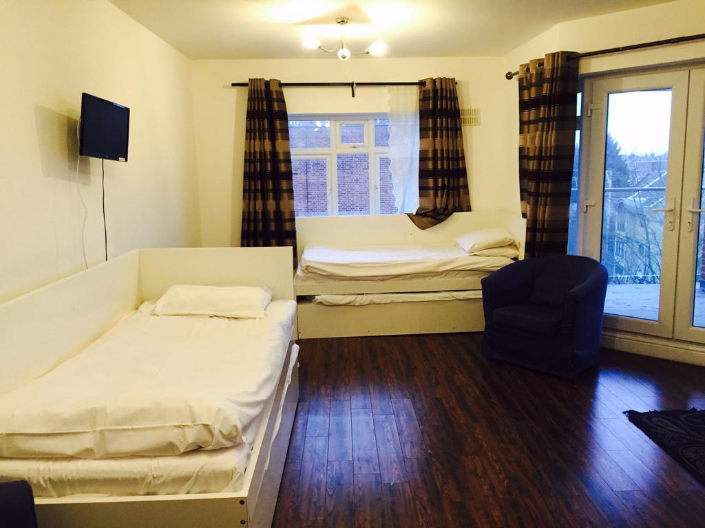 City House Ilford Dış mekan fotoğraf